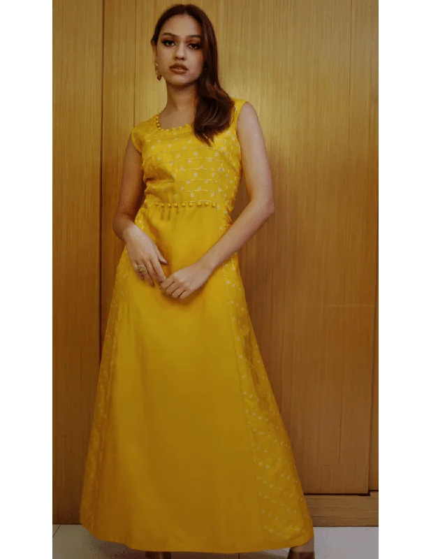 Yellow Silk Anarkali Sleeveless Bridal Gown