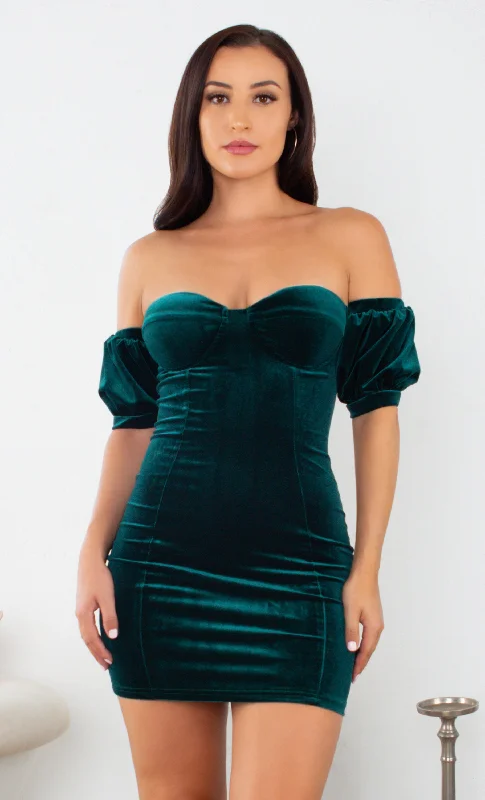 Up To The Minute Emerald Green Velvet Short Puff Sleeve Off The Shoulder V Neck Bodycon Mini Dress Best mini dresses for plus size