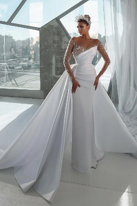 Illusion Neckline Luxury Beads Long Sleeves Wedding Dress QW0926 Sparkle Bridal Dress