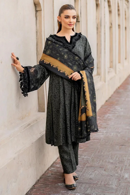 Pakistani 3pc Viscose Suit Velvet unclassified dresses