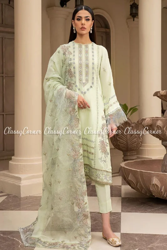 Pastel Green Silk Embroidered Pakistani Salwar Kameez Knitted unclassified dresses