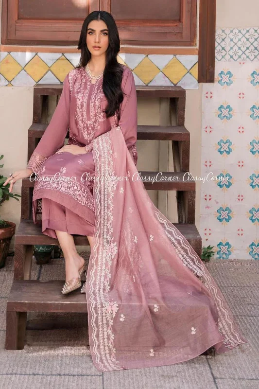 Pink Pakistani Semi Formal Shalwar Kameez Winter unclassified dresses