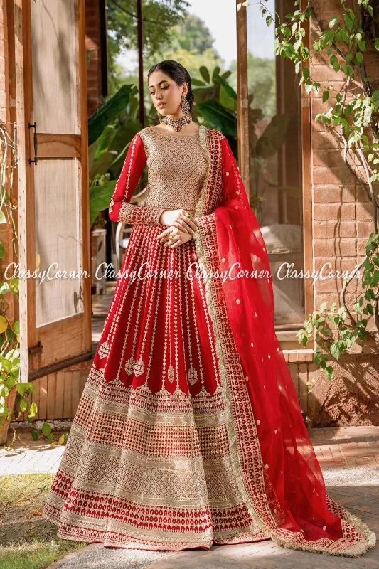 Red Golden Raw Silk Organza Embroidered Bridal Wear Lehenga Petite unclassified dresses