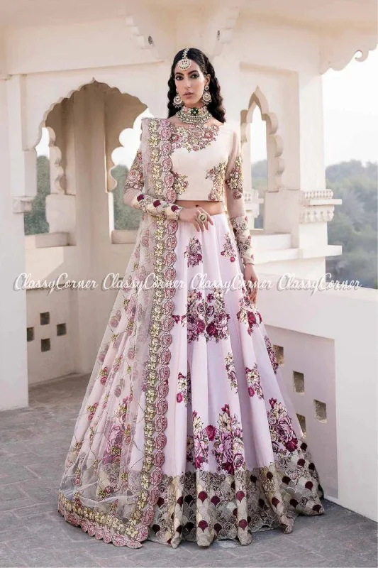 White Magenta Raw Silk Bridal Wear Lehenga Vintage unclassified dresses